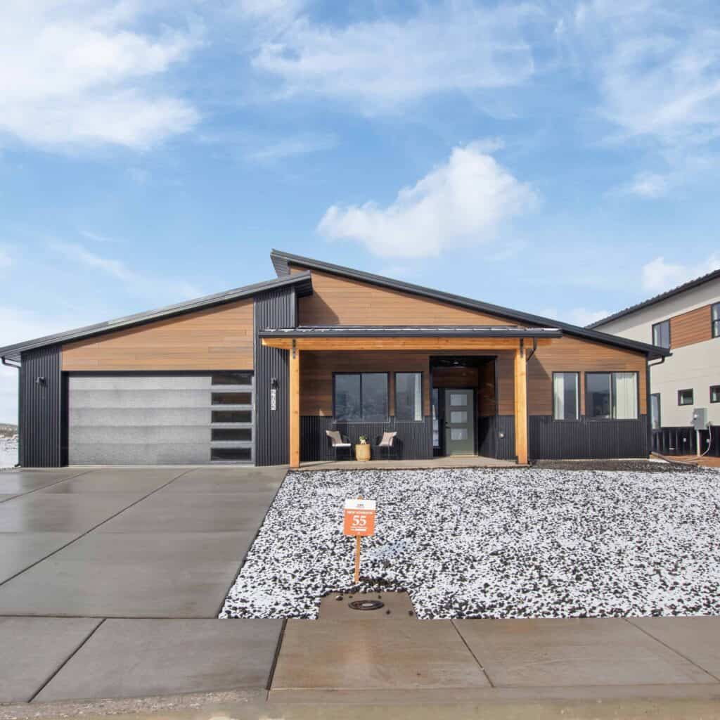 Contemporary Zip Kit home with garage, perfect for realtors and brokers.