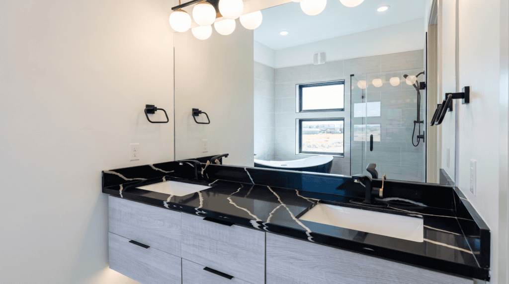 Columbia floor Plan by zip Kit Homes Master Bathroom.